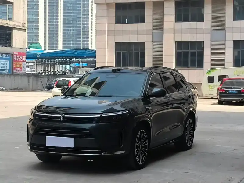 AITO M7, 2024