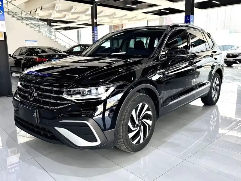Volkswagen Tiguan L, 2023