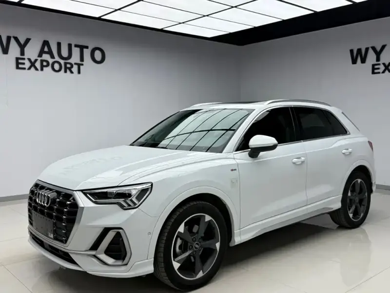 Audi Q3, 2021
