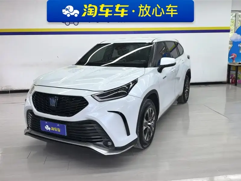 Toyota Crown Kluger, 2022