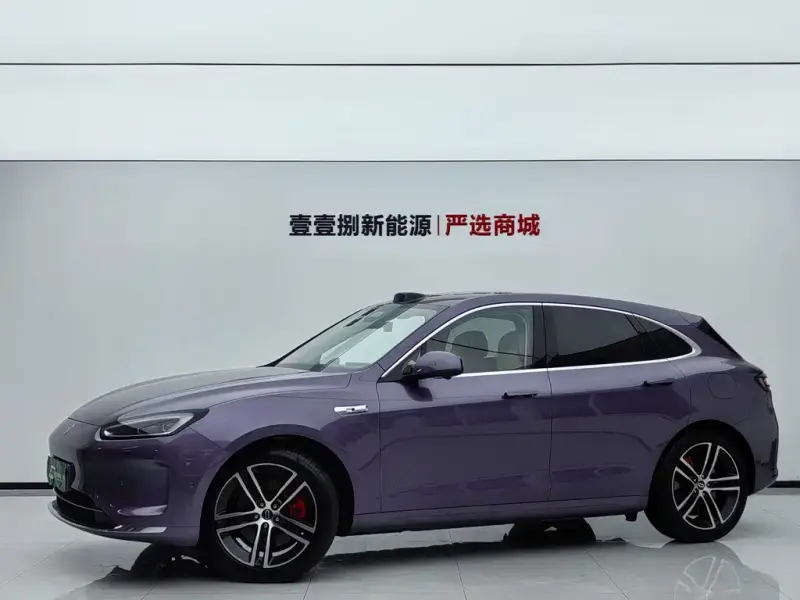 AITO M5, 2025