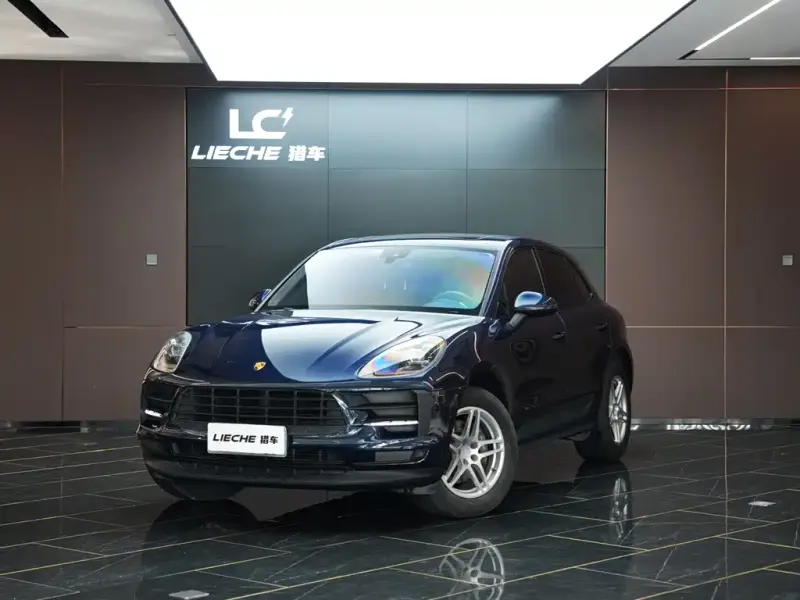Porsche Macan, 2020