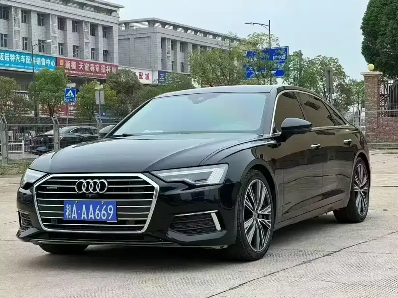 Audi A6L, 2021