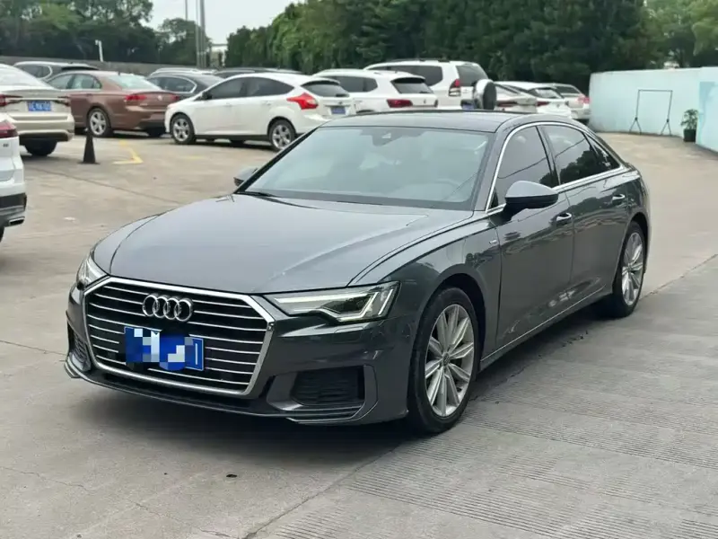Audi A6L, 2022