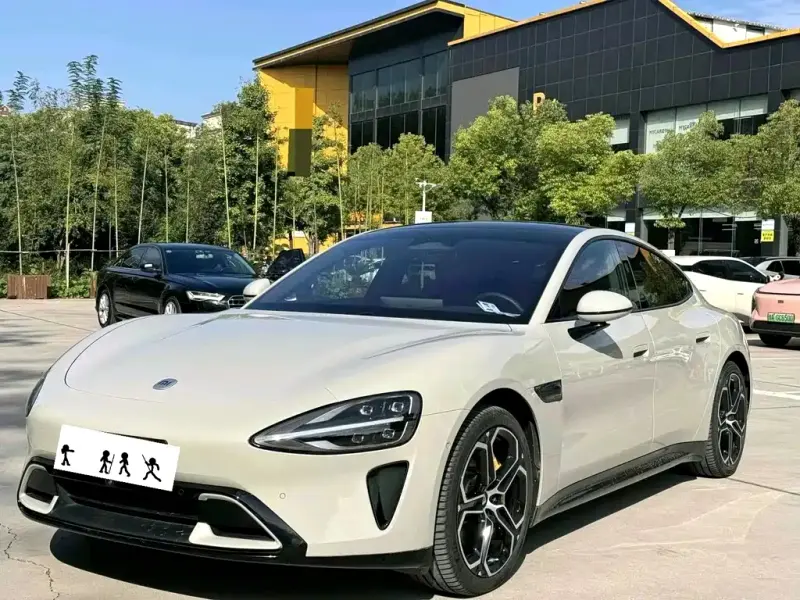 Xiaomi SU7, 2025