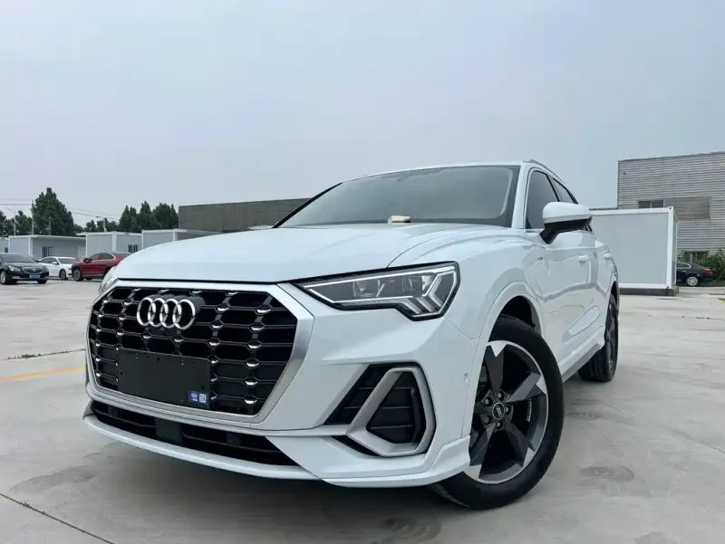 Audi Q3, 2023
