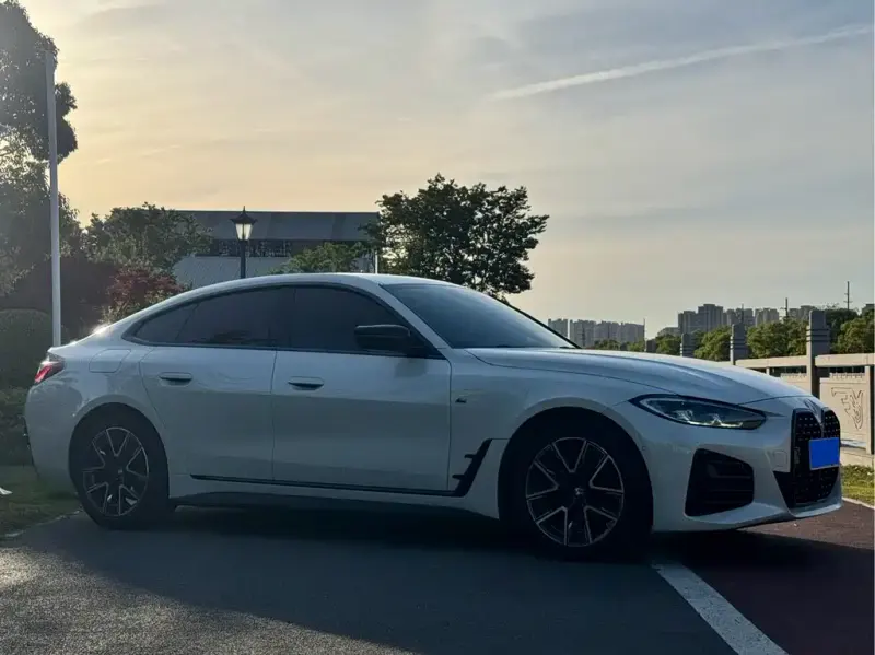 BMW 4 Series, 2023