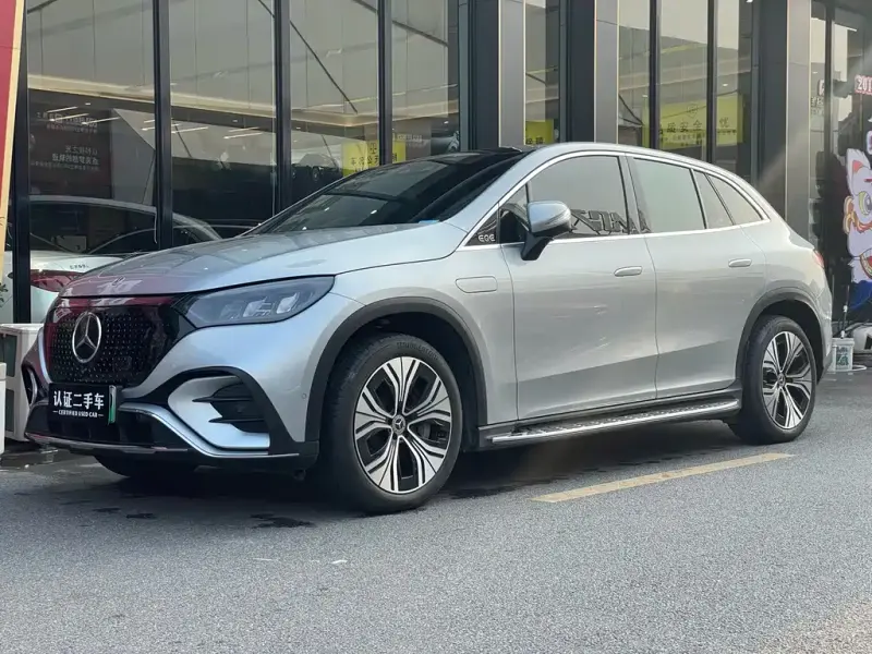 Mercedes-Benz EQE SUV, 2025
