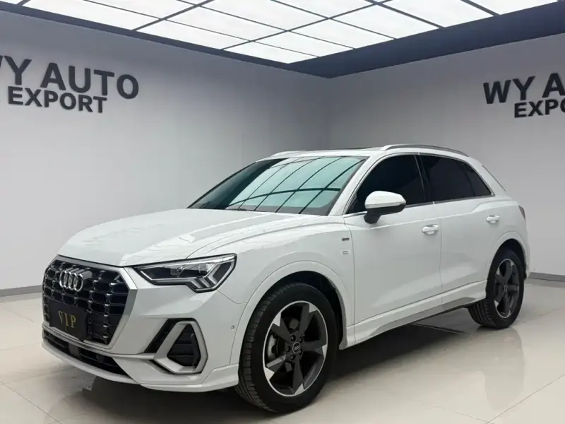 Audi Q3, 2023
