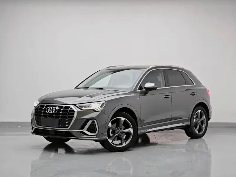 Audi Q3, 2023
