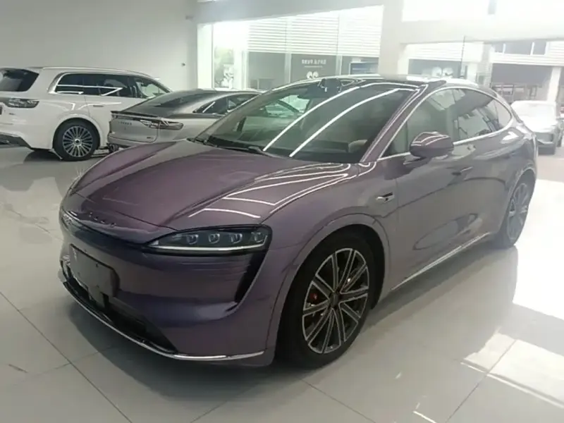 Luxeed Zhijie R7, 2025