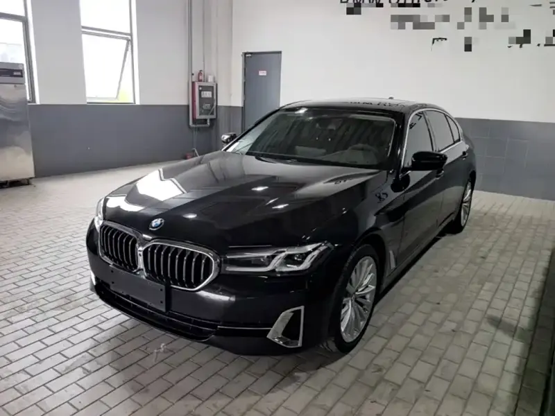 BMW 5 Series, 2022