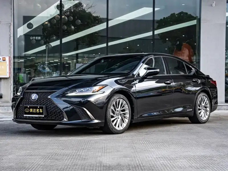 Lexus ES, 2019