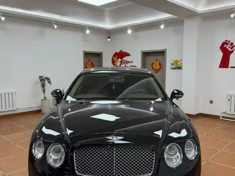 Bentley Flying Spur, 2010