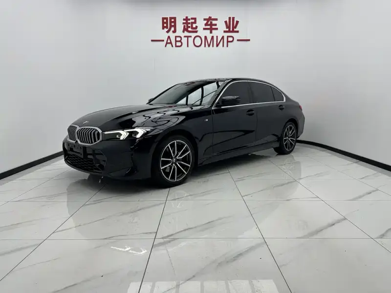 BMW 3 Series, 2023