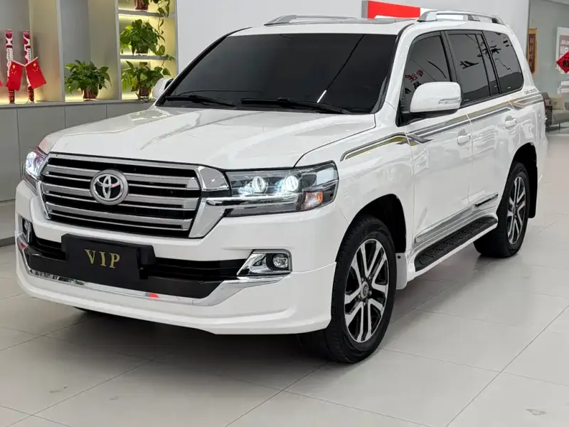 Toyota Land Cruiser, 2013