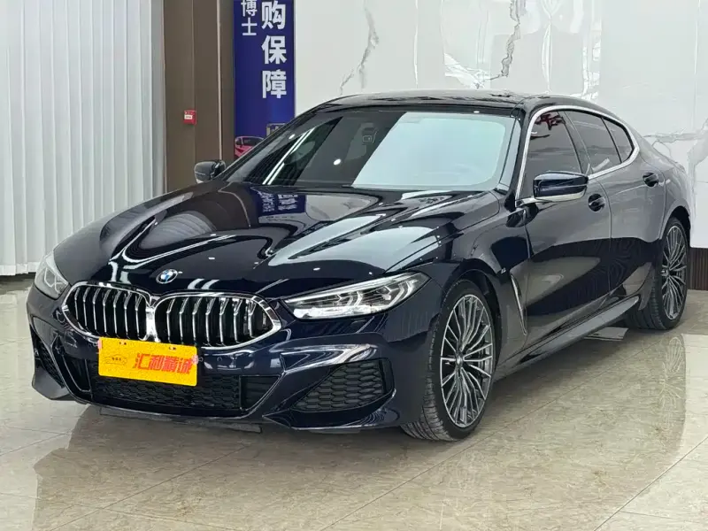 BMW 8 Series, 2021