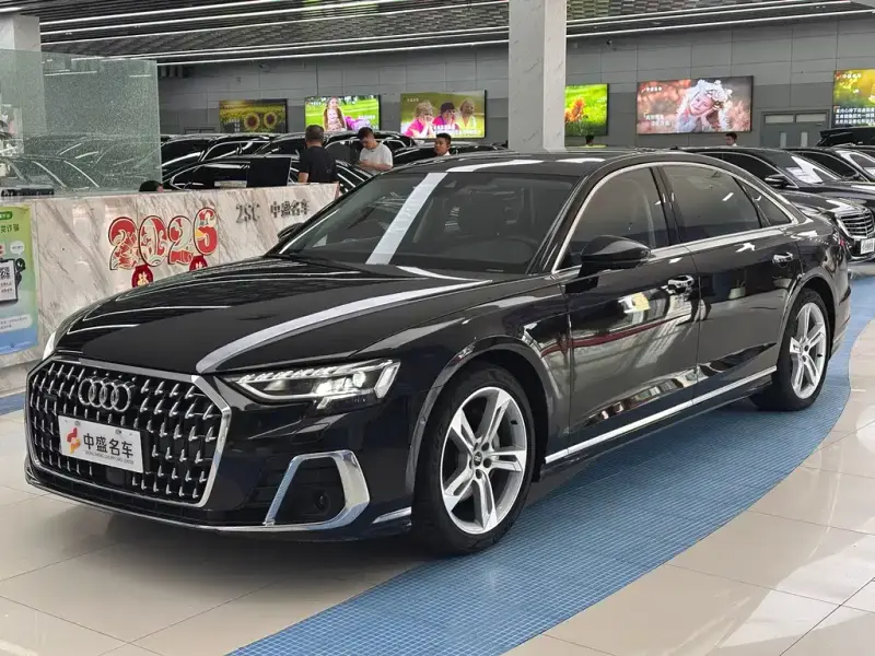Audi A8, 2023