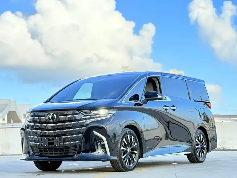 Toyota Alphard, 2024