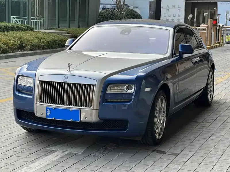 Rolls-Royce Ghost, 2012