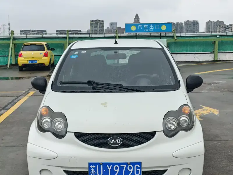 BYD F0, 2014