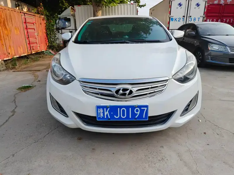 Hyundai Elantra Langdong, 2014