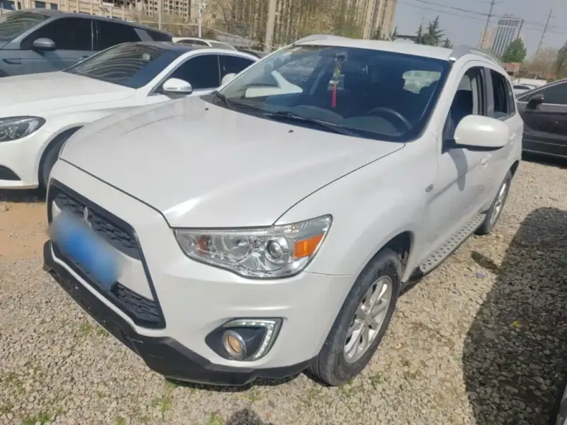 Mitsubishi ASX, 2015