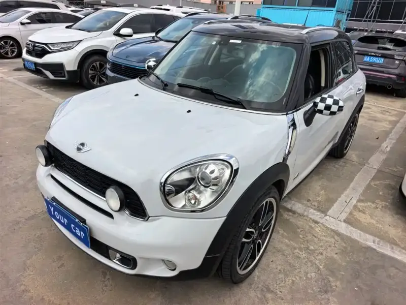 MINI Countryman, 2012
