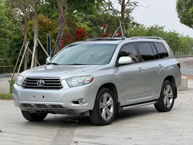 Toyota Highlander, 2010