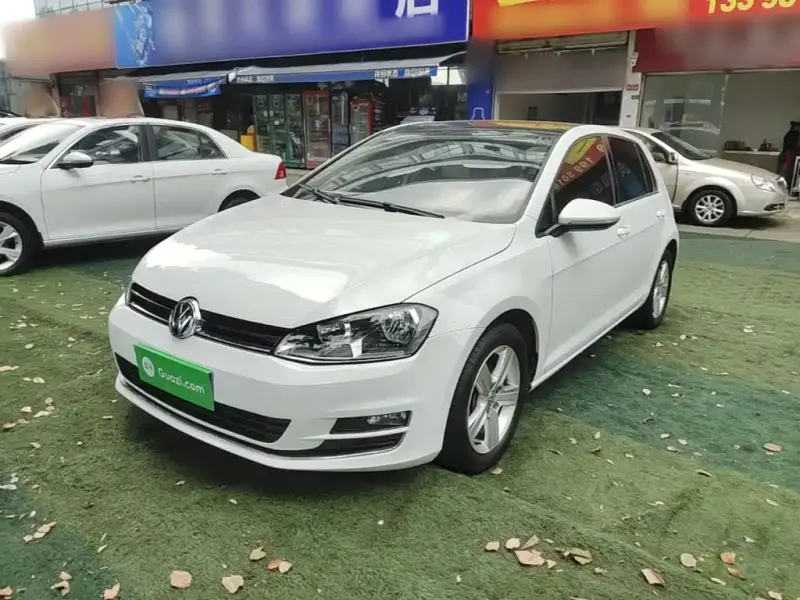 Volkswagen Golf, 2015