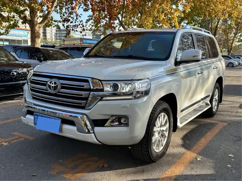 Toyota Land Cruiser, 2016