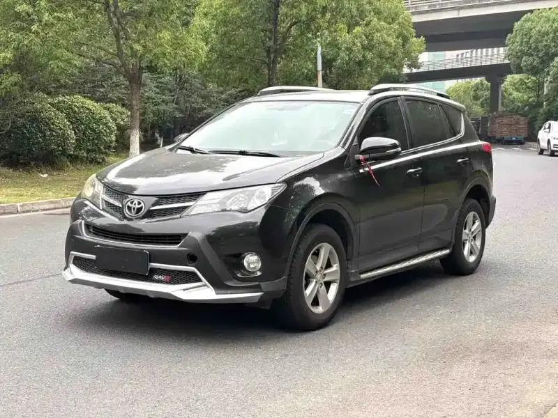 Toyota RAV4, 2014