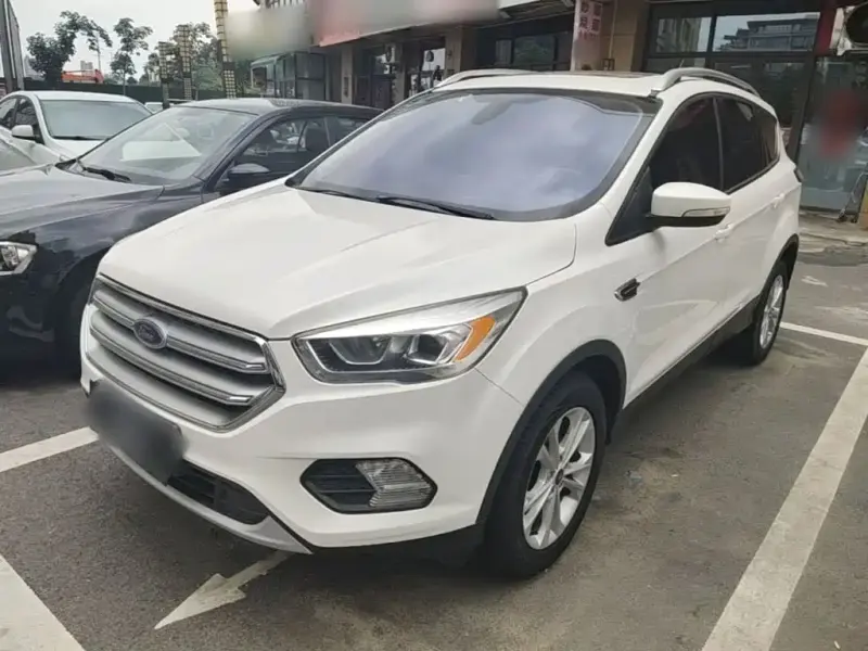 Ford Kuga, 2018