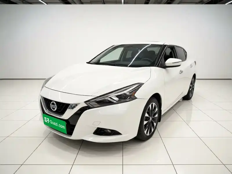 Nissan Bluebird, 2019