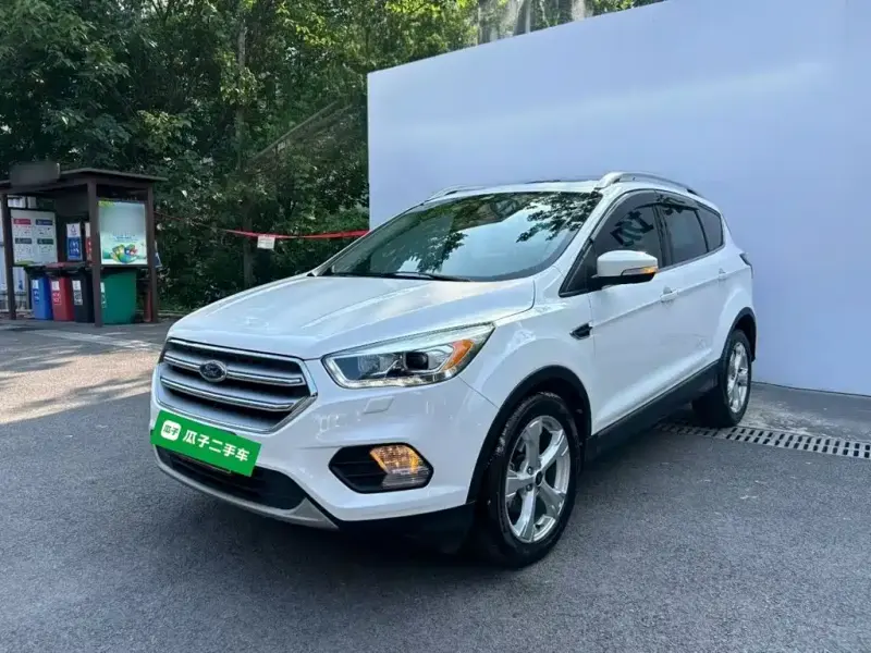 Ford Kuga, 2018