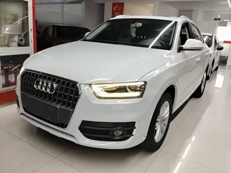 Audi Q3, 2015