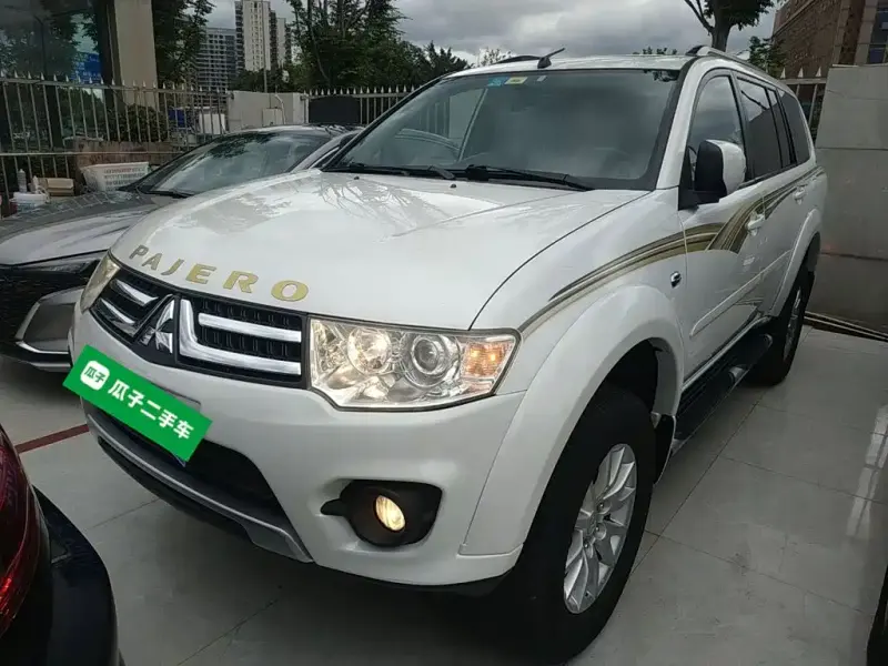 Mitsubishi Pajero Sport, 2016