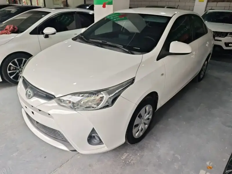 Toyota Yaris L, 2021