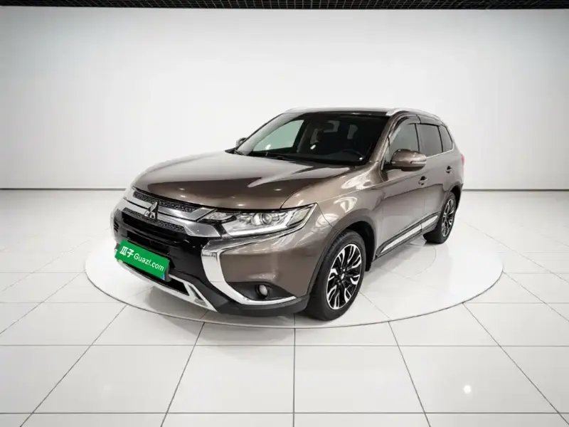 Mitsubishi Outlander, 2018