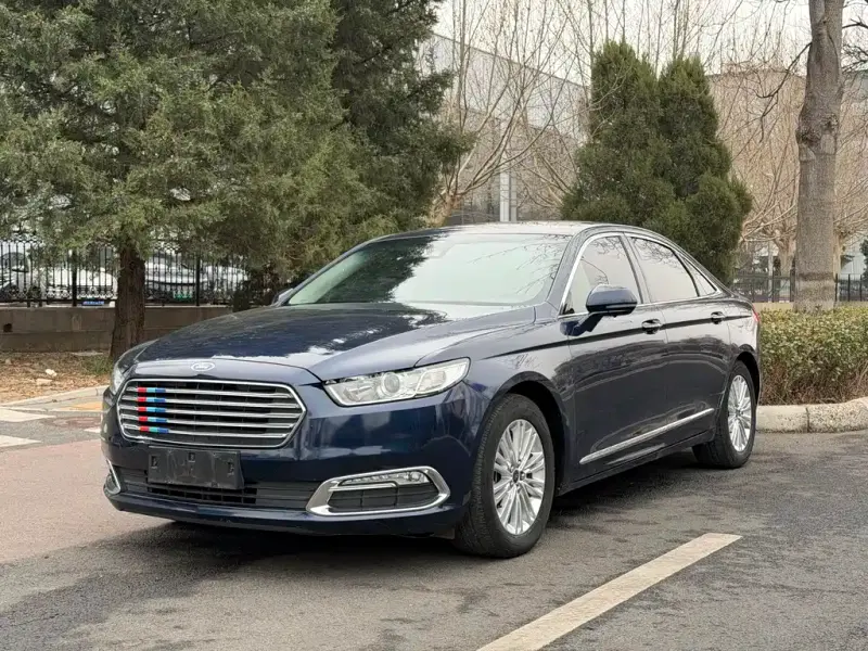 Ford Taurus, 2017