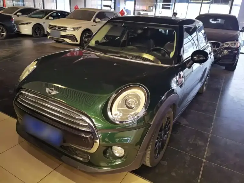 MINI Mini, 2015