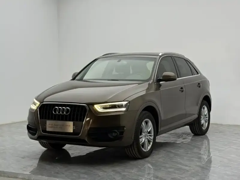 Audi Q3, 2015