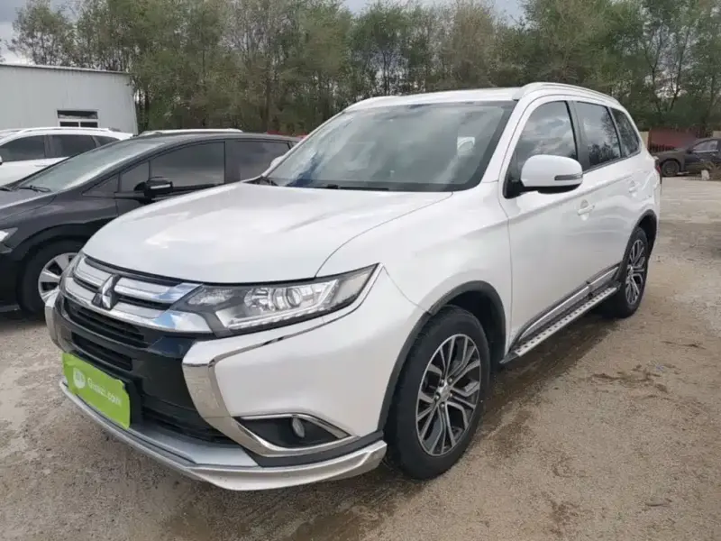 Mitsubishi Outlander, 2017