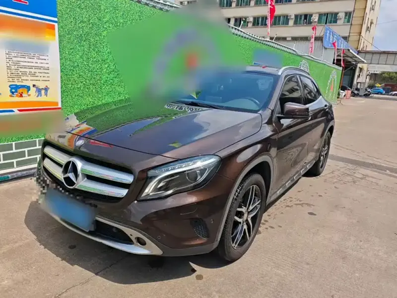 Mercedes-Benz GLA, 2017