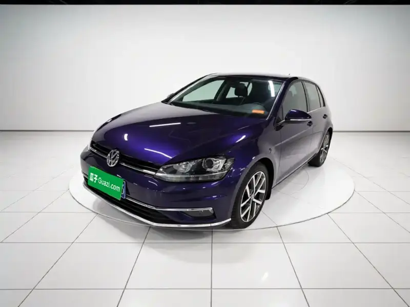 Volkswagen Golf, 2020
