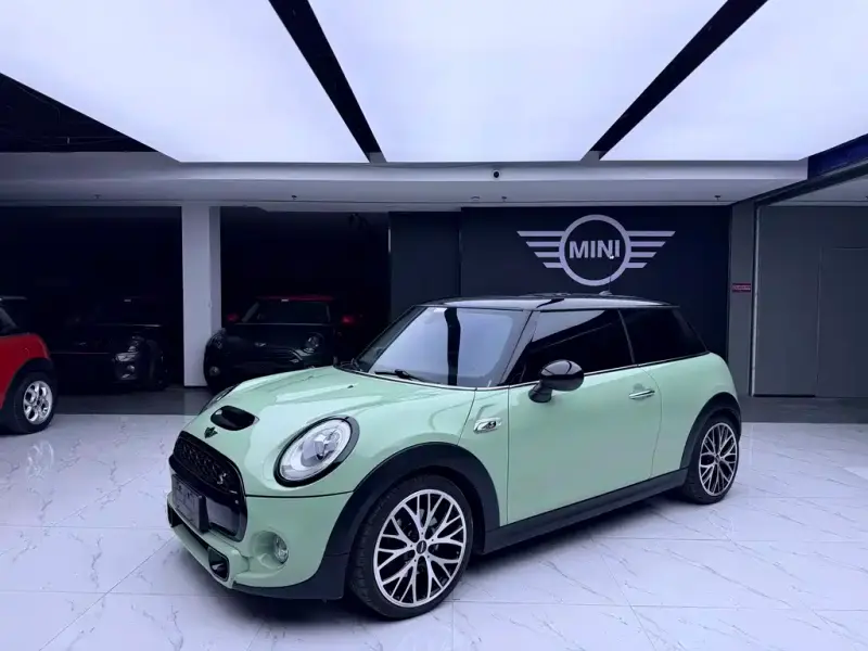MINI Mini, 2014