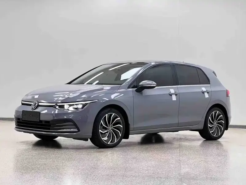 Volkswagen Golf, 2021