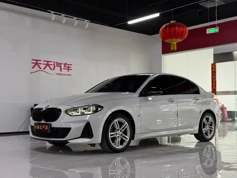 BMW 1 Series, 2021