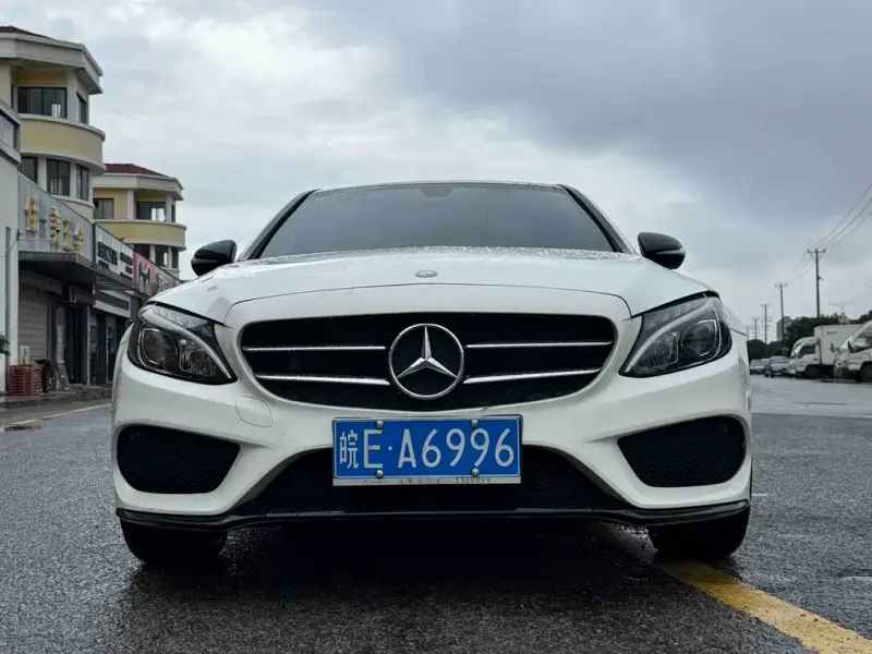 Mercedes-Benz C-Class, 2015
