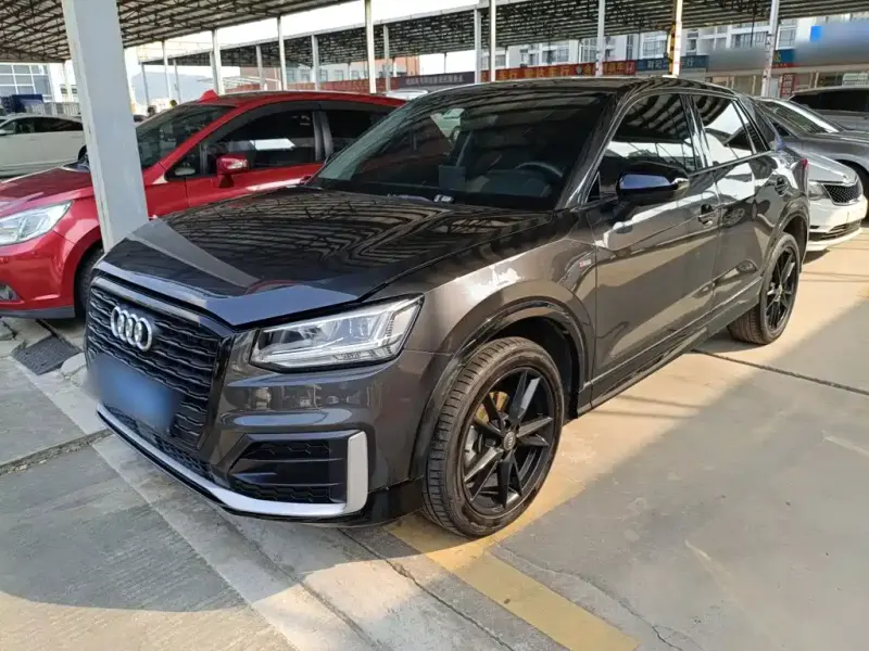 Audi Q2L, 2020